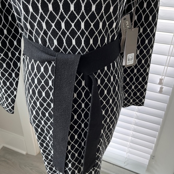 Ines Sweater Dress - Eva Mendes Collection - Picture 9 of 11